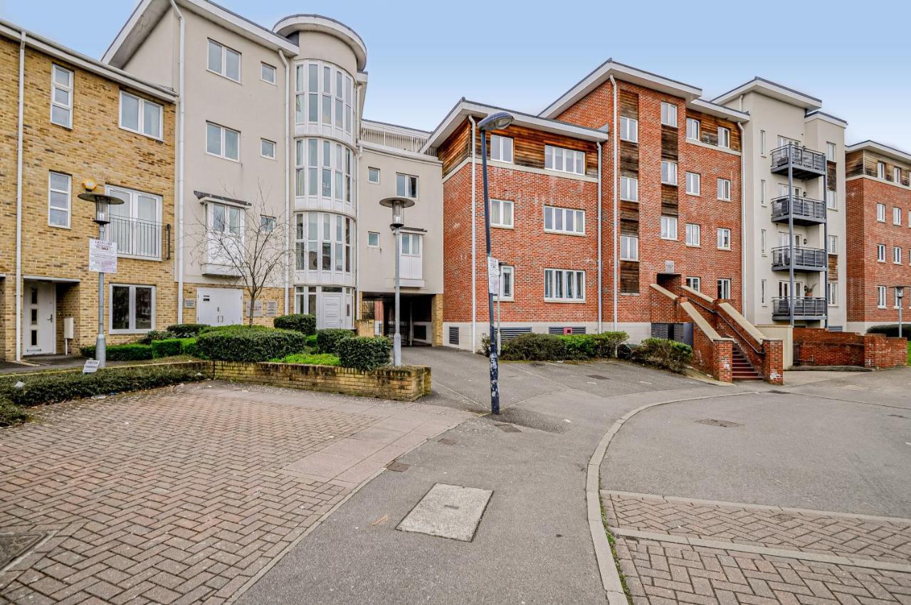 Kings Quarter - Four Bed Apartment - #0202 Maidenhead Exterior foto